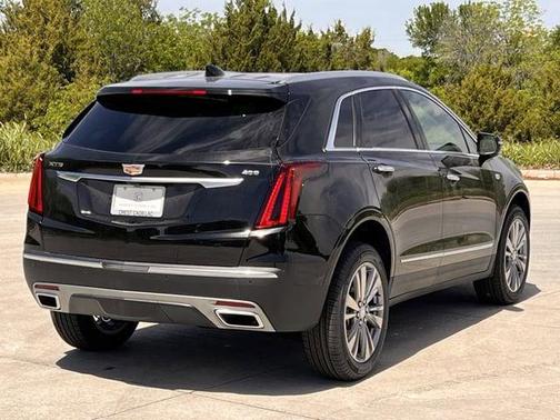 Stellar Black Metallic 2026 Cadillac XT5 Premium Luxury