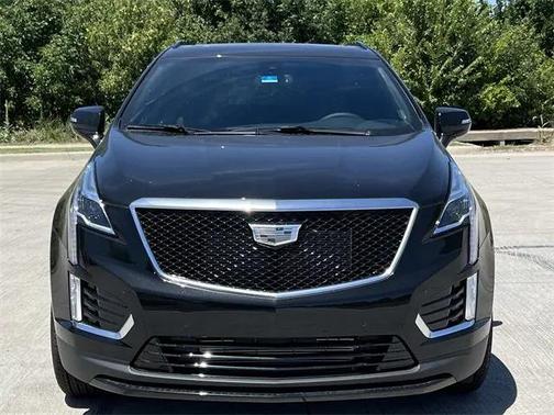 2025 Cadillac XT5 Sport