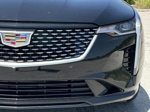 2025 Cadillac CT4 Premium Luxury