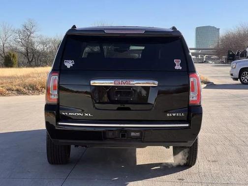 2018 GMC Yukon XL Denali