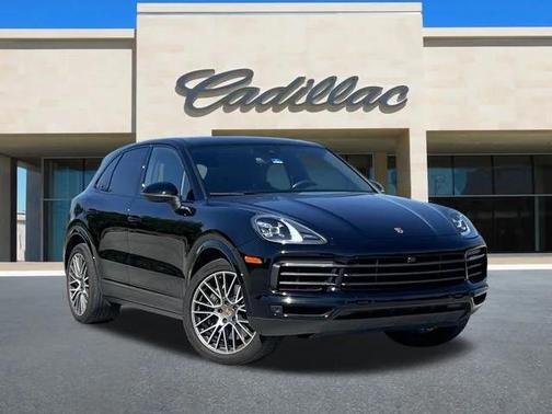 2023 Porsche Cayenne Platinum Edition