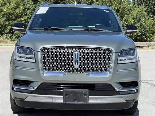 2019 Lincoln Navigator Standard