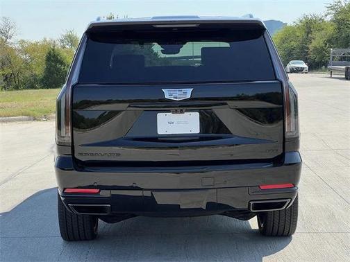 2025 Cadillac Escalade Sport Platinum