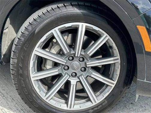 2017 Audi Q7 3.0T Premium