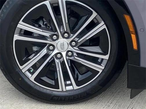 2026 Cadillac LYRIQ Premium Luxury