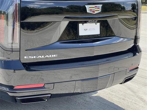 2025 Cadillac Escalade ESV Sport Platinum