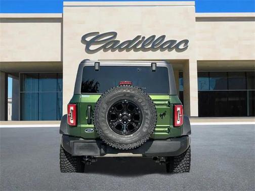 2023 Ford Bronco Base
