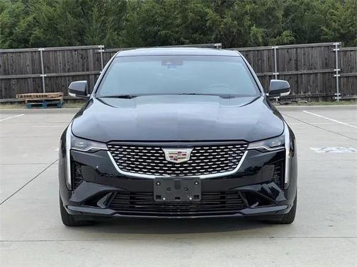 2023 Cadillac CT4 Premium Luxury