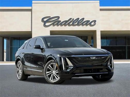 2025 Cadillac LYRIQ Luxury 1