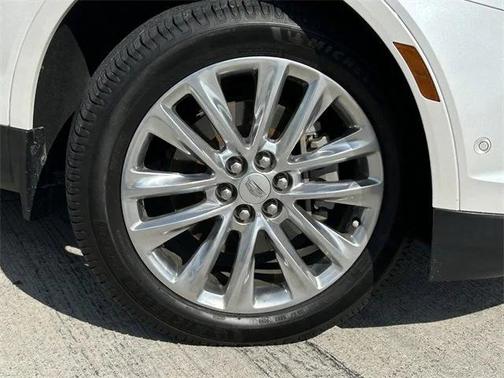 2017 Cadillac XT5 Platinum