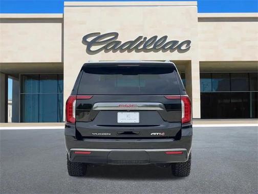 2021 GMC Yukon 4WD AT4