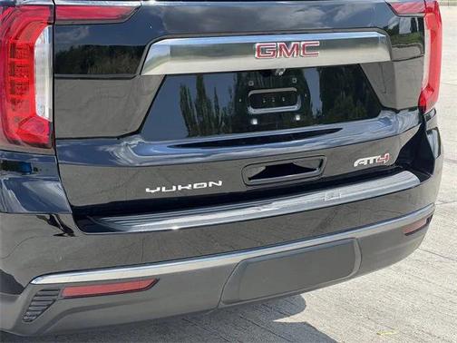 2021 GMC Yukon 4WD AT4