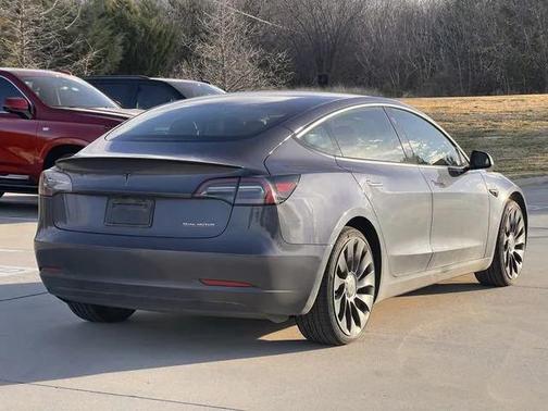 2023 Tesla Model 3 Performance