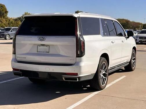 2023 Cadillac Escalade ESV Premium Luxury Platinum