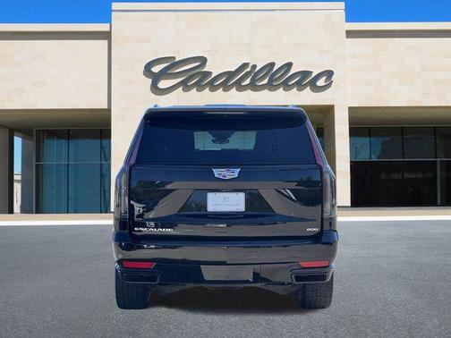 2021 Cadillac Escalade Sport