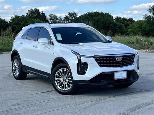 2025 Cadillac XT4 Premium Luxury
