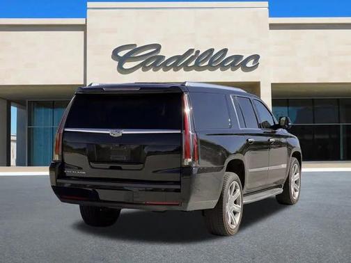 2018 Cadillac Escalade ESV Premium Luxury