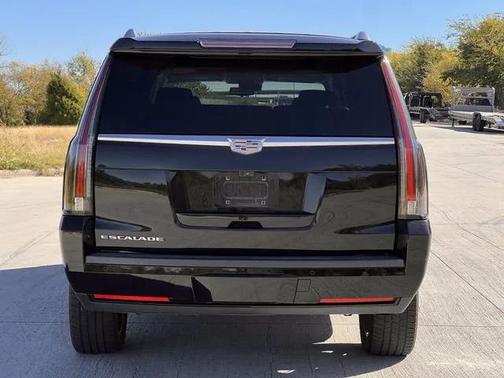 2018 Cadillac Escalade ESV Premium Luxury