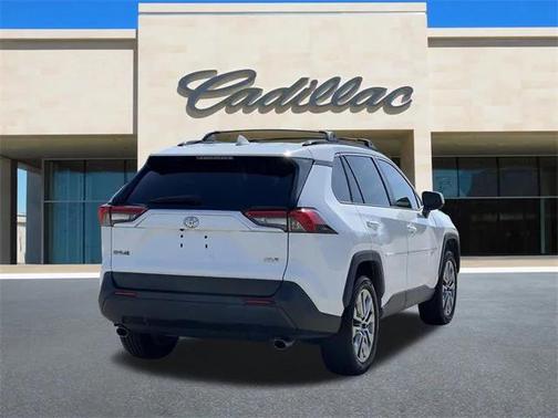2019 Toyota RAV4 XLE Premium