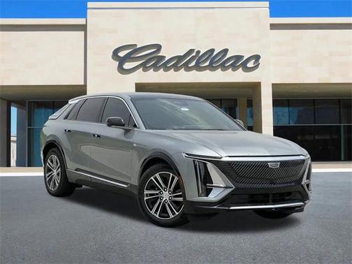 2025 Cadillac LYRIQ Luxury 1