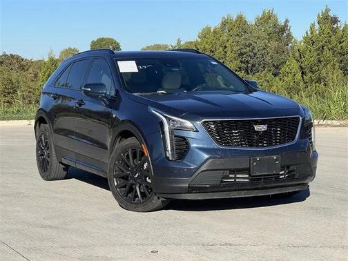 2022 Cadillac XT4 Sport