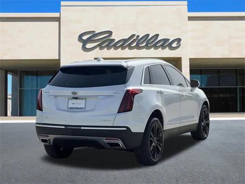 2022 Cadillac XT5 Premium Luxury