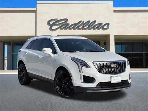 2022 Cadillac XT5 Premium Luxury