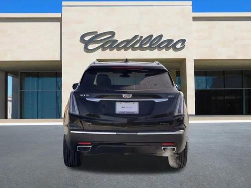 2022 Cadillac XT5 Sport