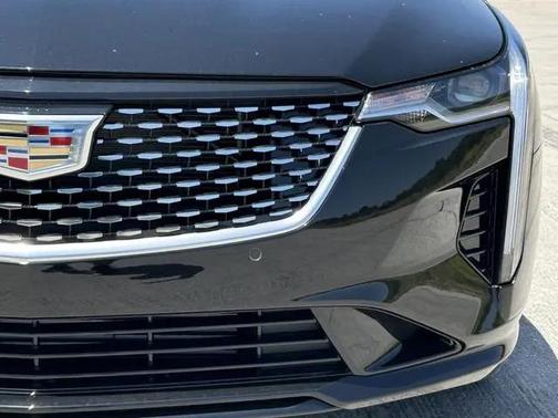 2025 Cadillac CT4 Premium Luxury