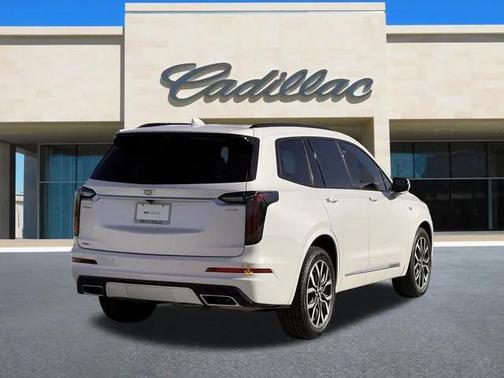 2022 Cadillac XT6 Sport AWD