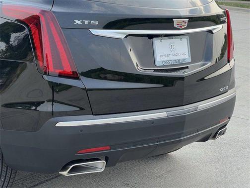 2025 Cadillac XT5 Luxury