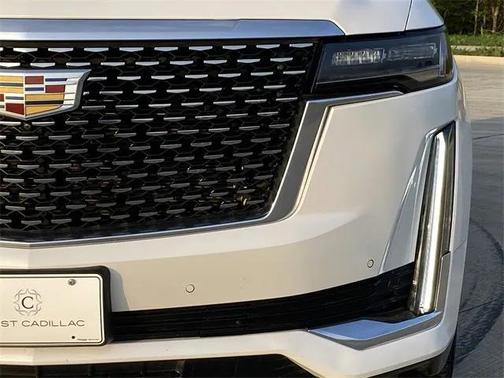 2022 Cadillac Escalade Premium Luxury