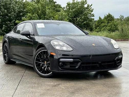 2020 Porsche Panamera GTS