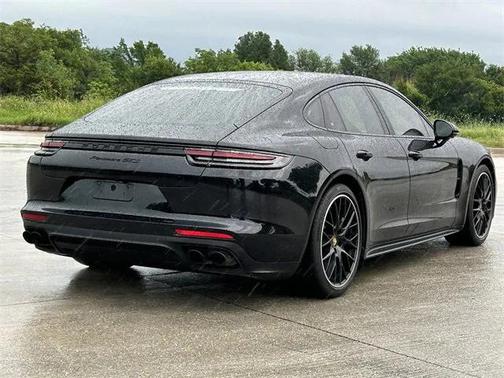 2020 Porsche Panamera GTS