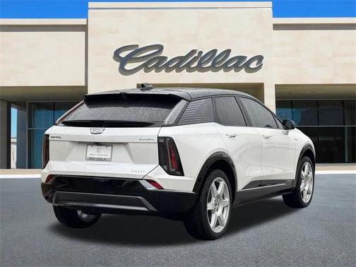 2025 Cadillac OPTIQ Sport 1