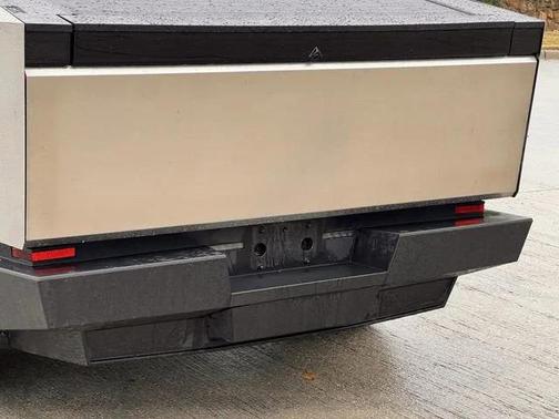 2024 Tesla Cybertruck Cyberbeast