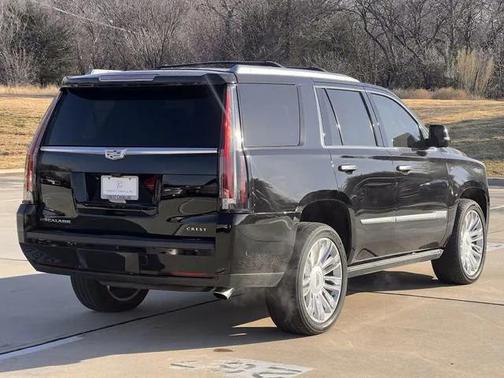 2018 Cadillac Escalade Platinum