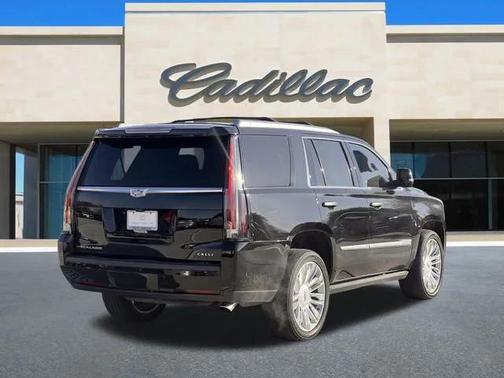 2018 Cadillac Escalade Platinum