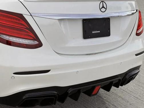 2018 Mercedes-Benz E-Class E 300