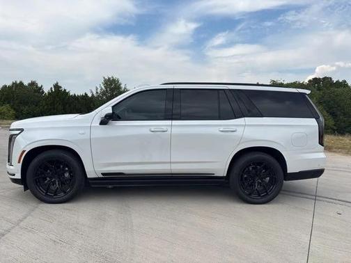 2025 Cadillac Escalade Sport Platinum