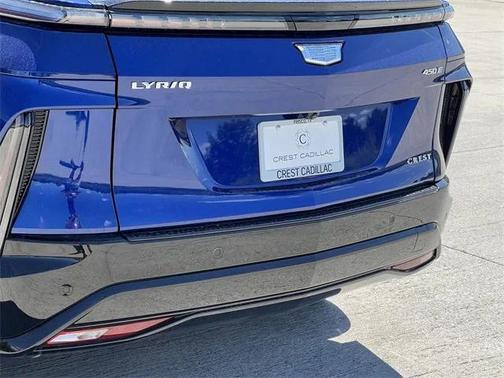 2025 Cadillac LYRIQ Sport 1
