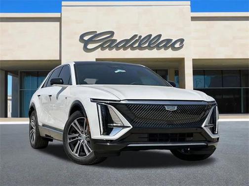 2025 Cadillac LYRIQ Luxury 1