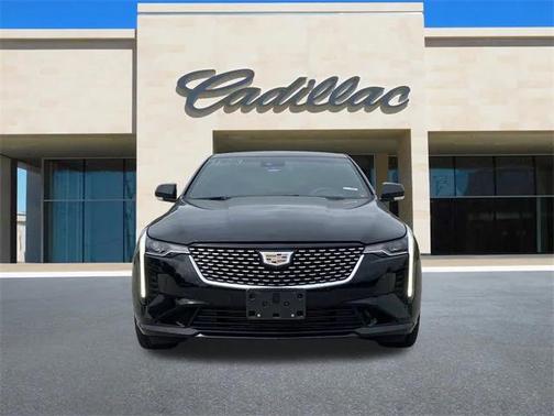 2022 Cadillac CT4 Luxury