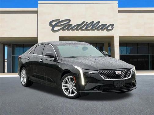 2022 Cadillac CT4 Luxury