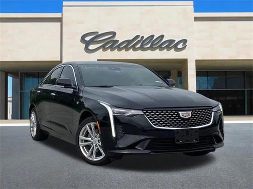 2022 Cadillac CT4 Luxury