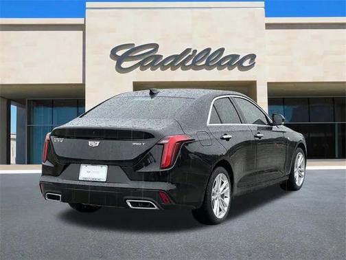 2022 Cadillac CT4 Luxury
