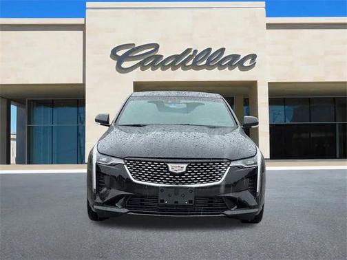 2022 Cadillac CT4 Luxury
