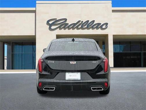 2022 Cadillac CT4 Luxury