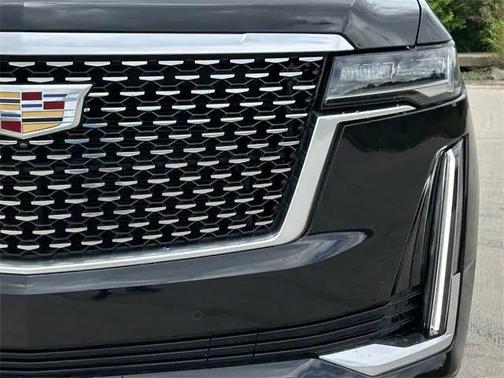 2023 Cadillac Escalade ESV Luxury