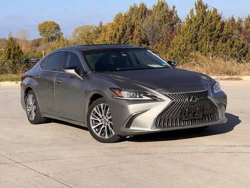 2019 Lexus ES 350 Base